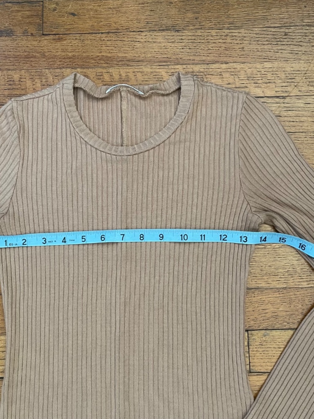Reformation Wednesday Ribbed Midi Dress - Picture 4 of 10